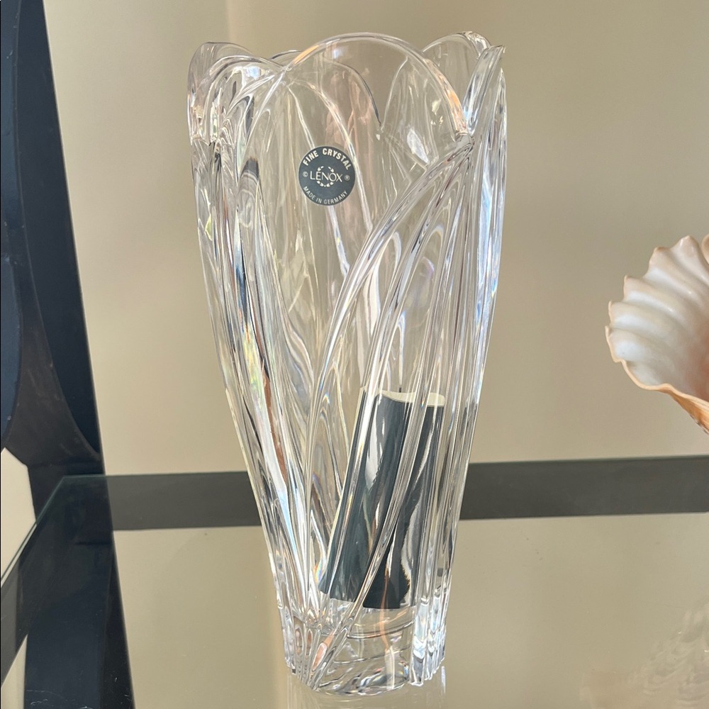 Lenox 10” Arctic Bloom Crystal Vase NWT